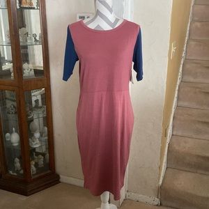 NWT Large Lularoe Julia form fitting knit dress-dusty rose body w navy sleeves